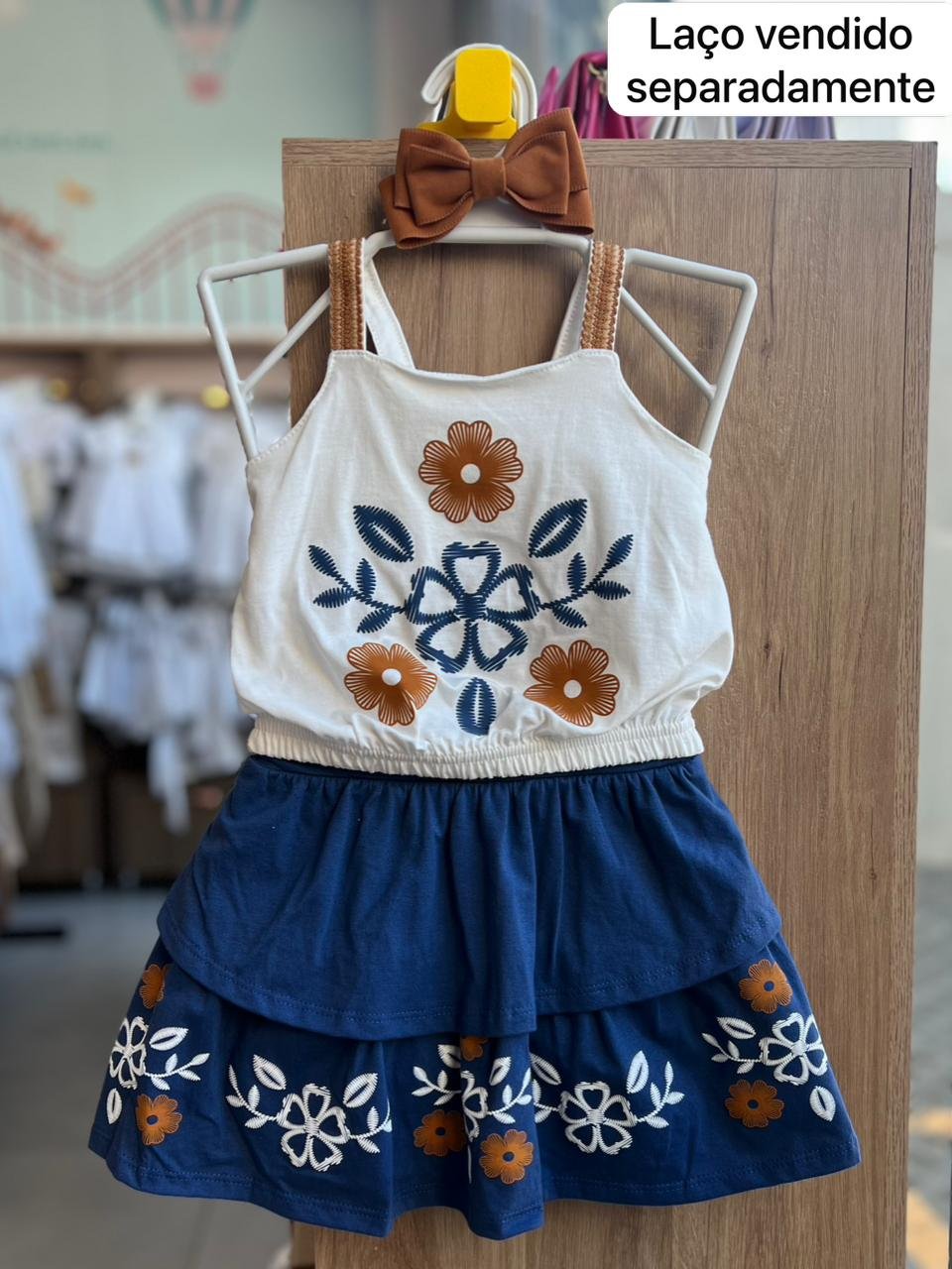 CONJUNTO BLUSA ALÇA FLORES E SAIA MENINA NANAI - OFF/AZUL