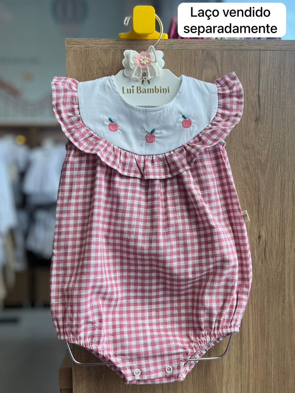 ROMPER REGATA BABADO FRUTA BORDADO GOLA BABADOR MENINA KEKO - VERMELHO