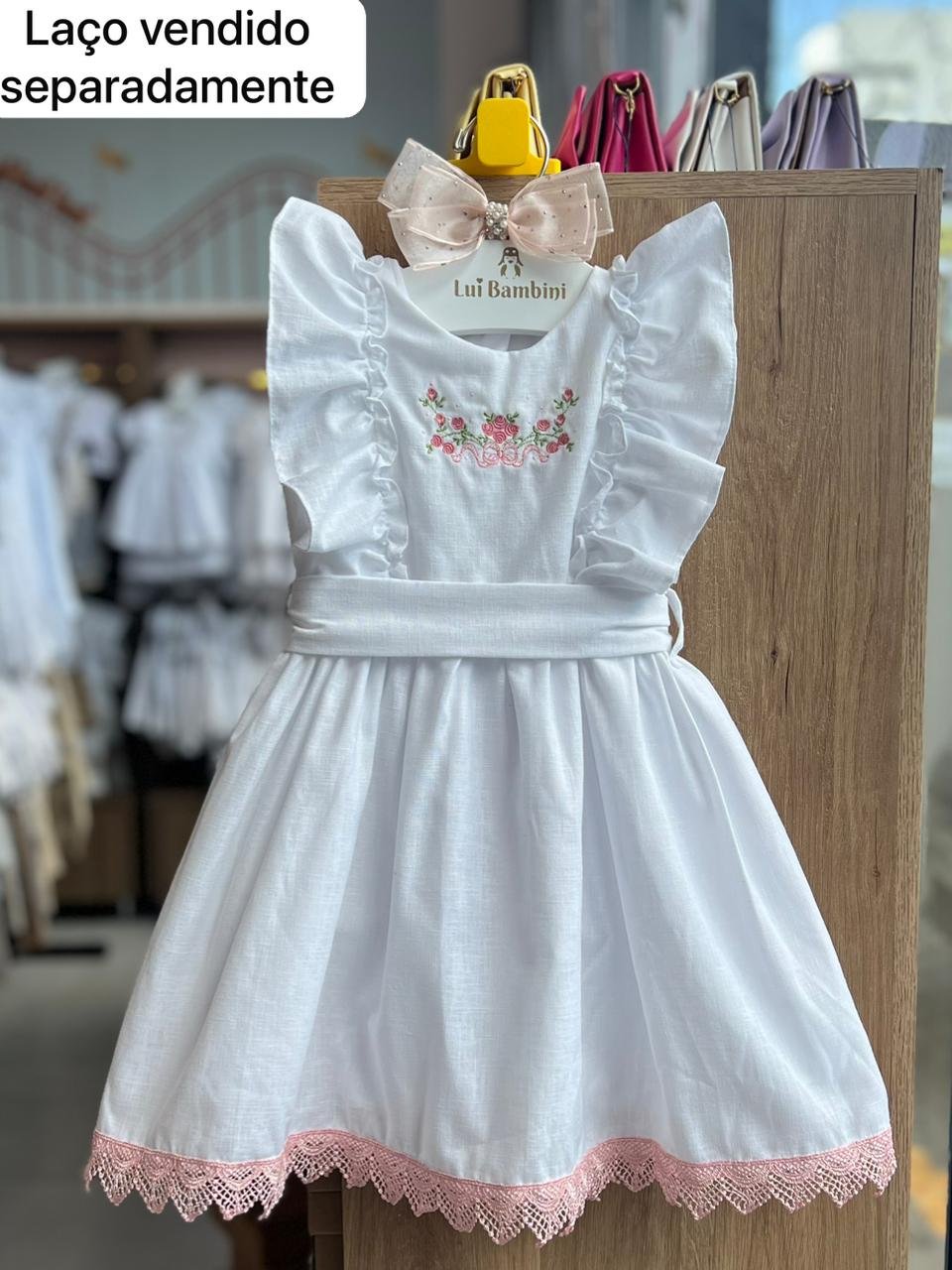 VESTIDO BATIZADO MANGA CURTA BORDADO RENDA FLORES MENINA PRISCILA MOISES - BRANCO