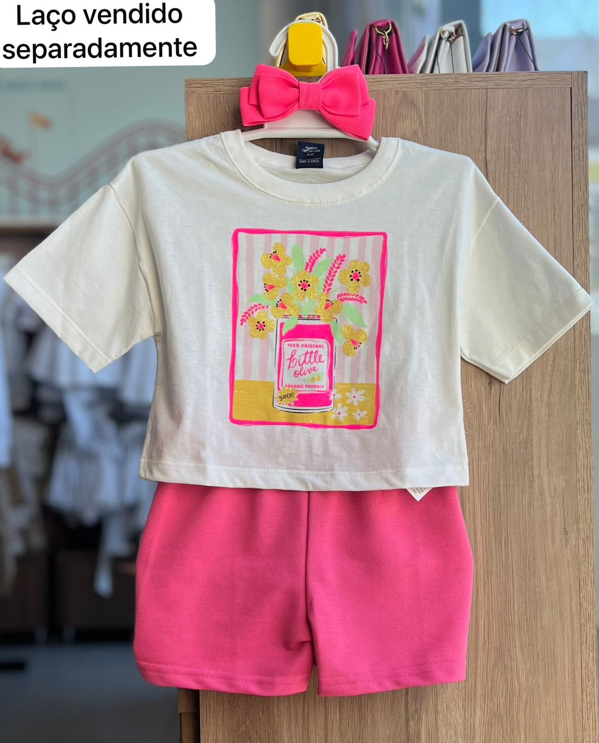 CONJUNTO BLUSA MANGA CURTA FLORES LITTLE OLIVE E SHORT MENINA BEE LOOP - OFF/ROSA