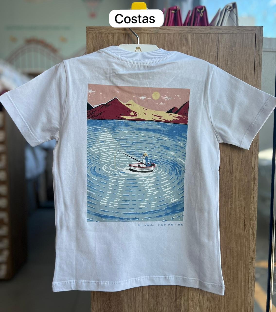 CAMISETA MANGA CURTA MONTANHAS LOBO PEIXE MENINO ACOSTAMENTO - BRANCO