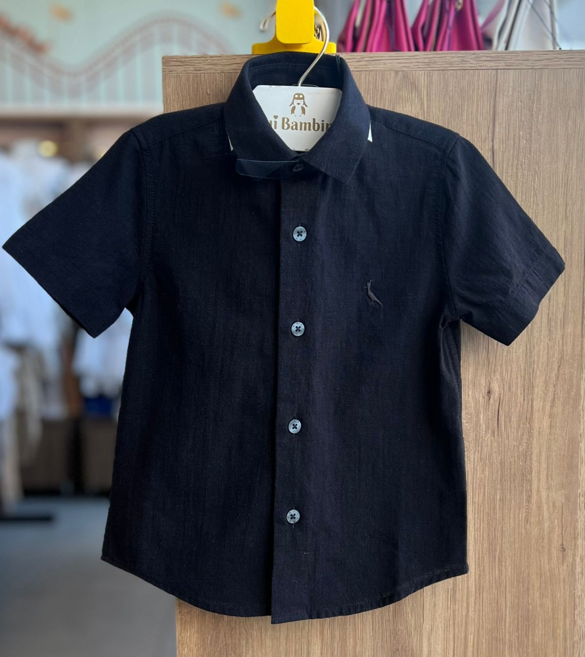 CAMISETA MANGA CURTA SIERRA BOTÕES MINIMALISTA PICA PAU BORDADO MENINO RESERVA MINI - PRETO