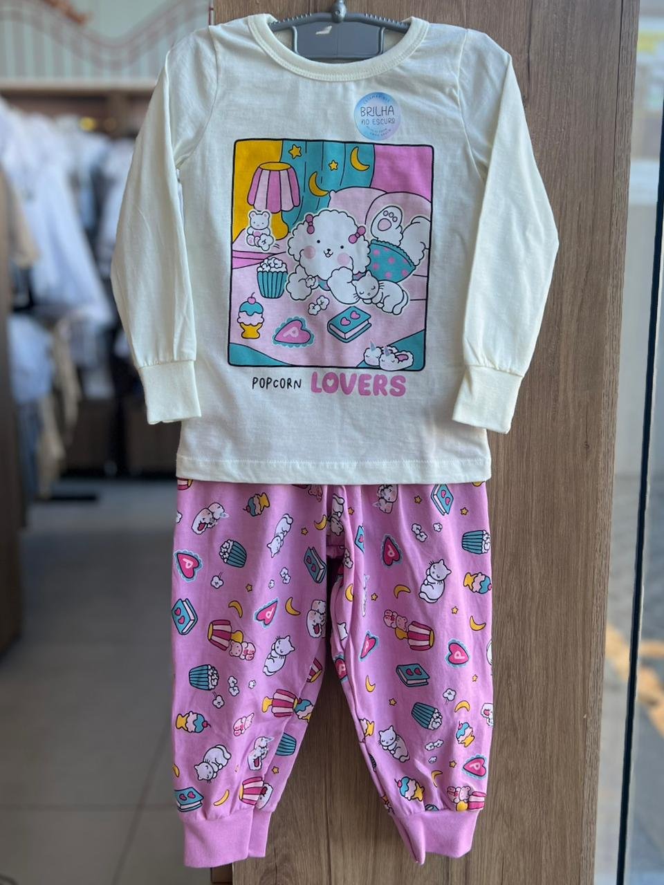 CONJUNTO PIJAMA BLUSA MANGA LONGA POP CORN LOVERS E CALÇA MENINA ANGERÔ - OFF/ROSA