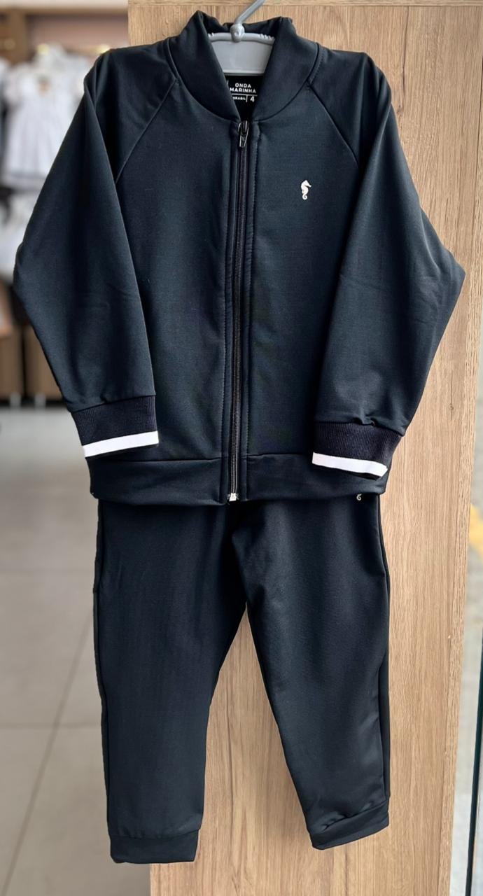 CONJUNTO JAQUETA MANGA LONGA HELANCA ZIPER CAPUZ MINIMALISTA CAVALO MARINHO E CALÇA MENINO ONDA MARINHA - PRETO