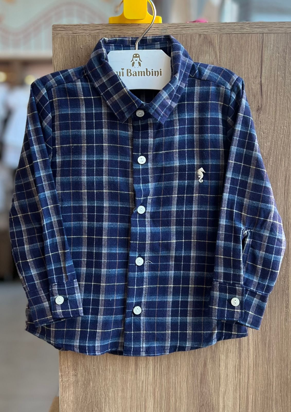 CAMISA MANGA LONGA FLANELADA XADREZ FESTA JUNINA BOTÕES MINIMALISTA BORDADO CAVALO MARINHO MENINO ONDA MARINHA - MARINHO