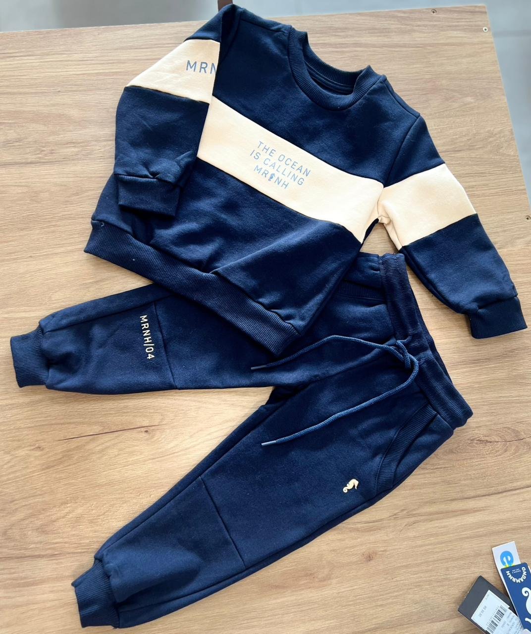 CONJUNTO BLUSÃO MANGA LONGA LISTRA CENTRO THE OCEAN MOLETOM FELPADO E CALÇA MENINO ONDA MARINHA - MARINHO