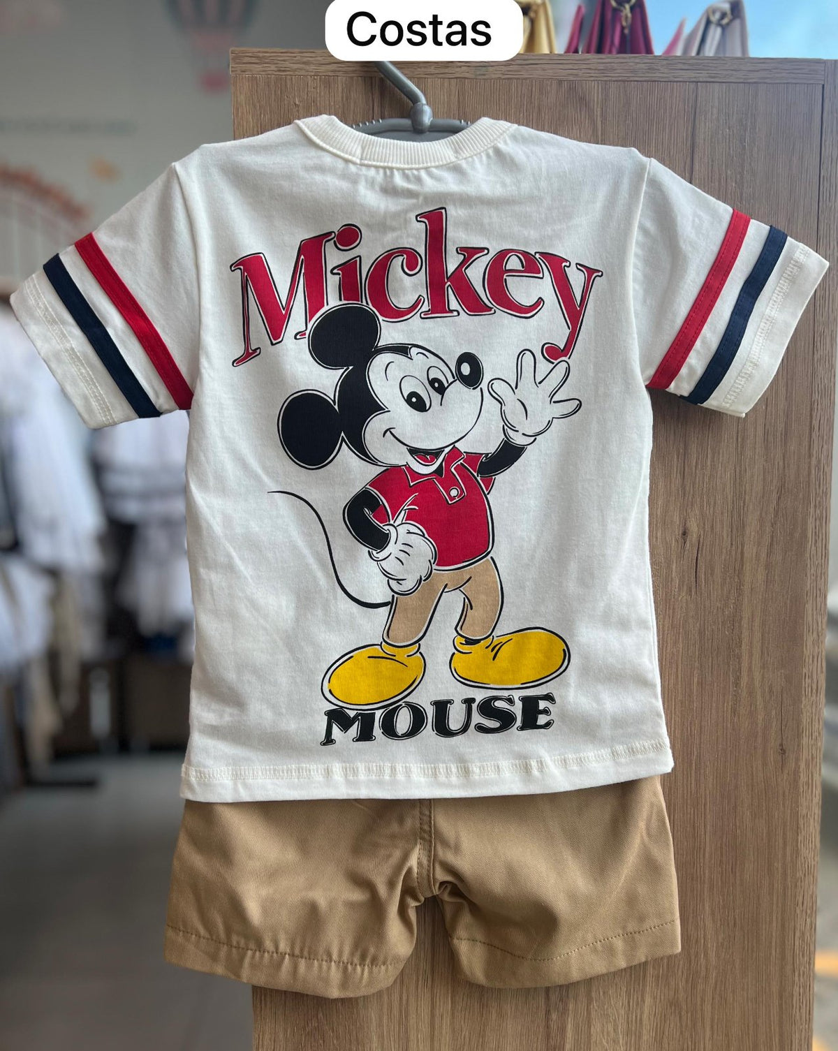 CONJUNTO CAMISETA MANGA CURTA MICKEY MOUSE PATCH E BERMUDA MENINO YOUCCIE - OFF/BEGE