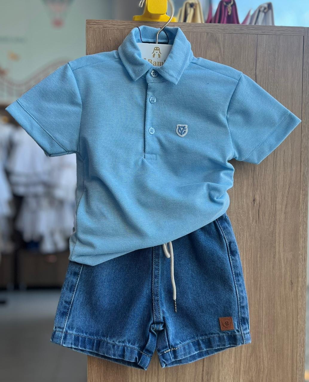 CONJUNTO CAMISA MANGA CURTA POLO BOTÕES MINIMALISTA E BERMUDA MENINO YOUCCIE - AZUL