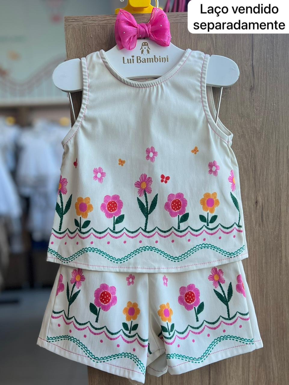 CONJUNTO BLUSA REGATA FLOR E SHORT MENINA MON SUCRE - CREME