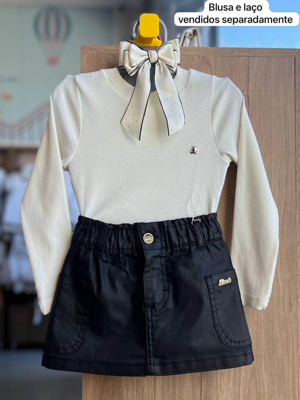 SAIA SARJA RESINADA BOLSOS ELÁSTICO CÓS MENINA LOOK JEANS - PRETO