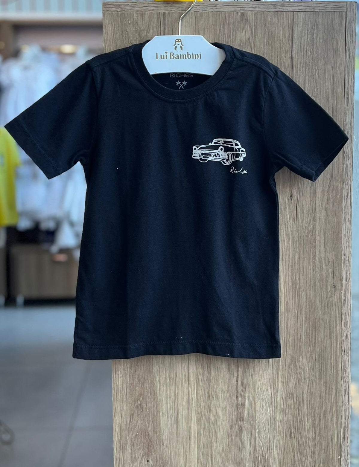 CAMISETA MANGA CURTA CARRO MENINO RICHES - PRETO