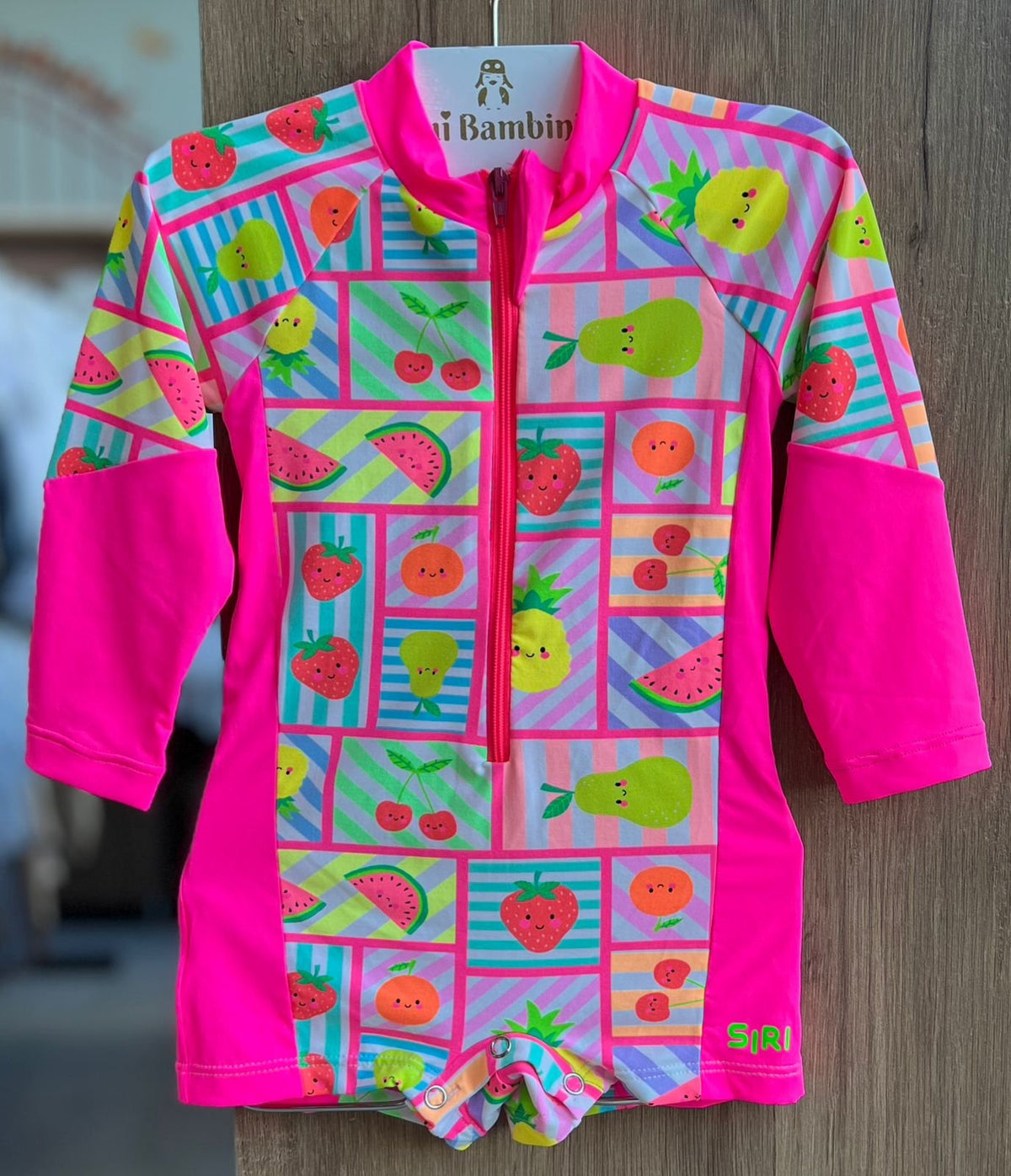 MACACÃO MACAQUINHO MANGA LONGA FRUTAS TROPICAIS PROTEÇÃO UV50+ MENINA SIRI - ROSA