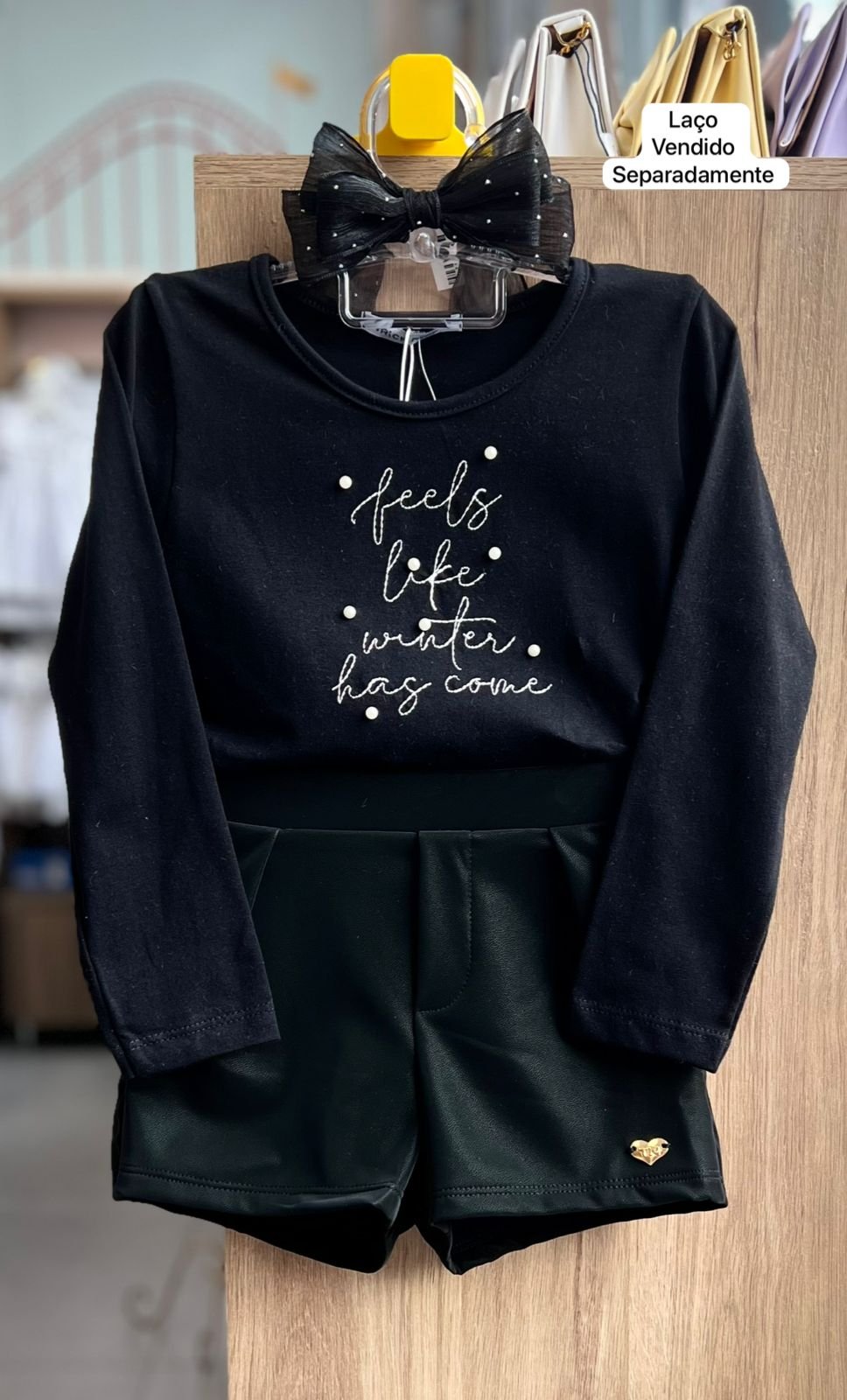 CONJUNTO BLUSA MANGA LONGA PÉROLAS FEELS LIKE BORDADO E SHORT UV50+ MENINA TRICK NICK - PRETO