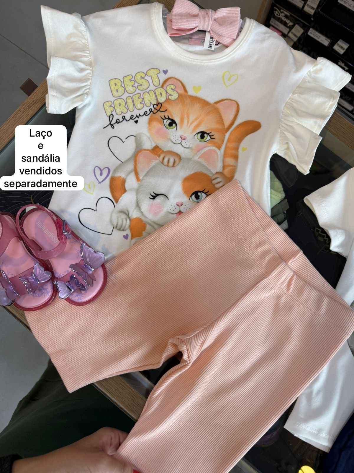 CONJUNTO BLUSA MANGA CURTA GATINHA BEST FRIENDS STRASS E SHORT MENINA KUKIÊ - OFF/ROSE
