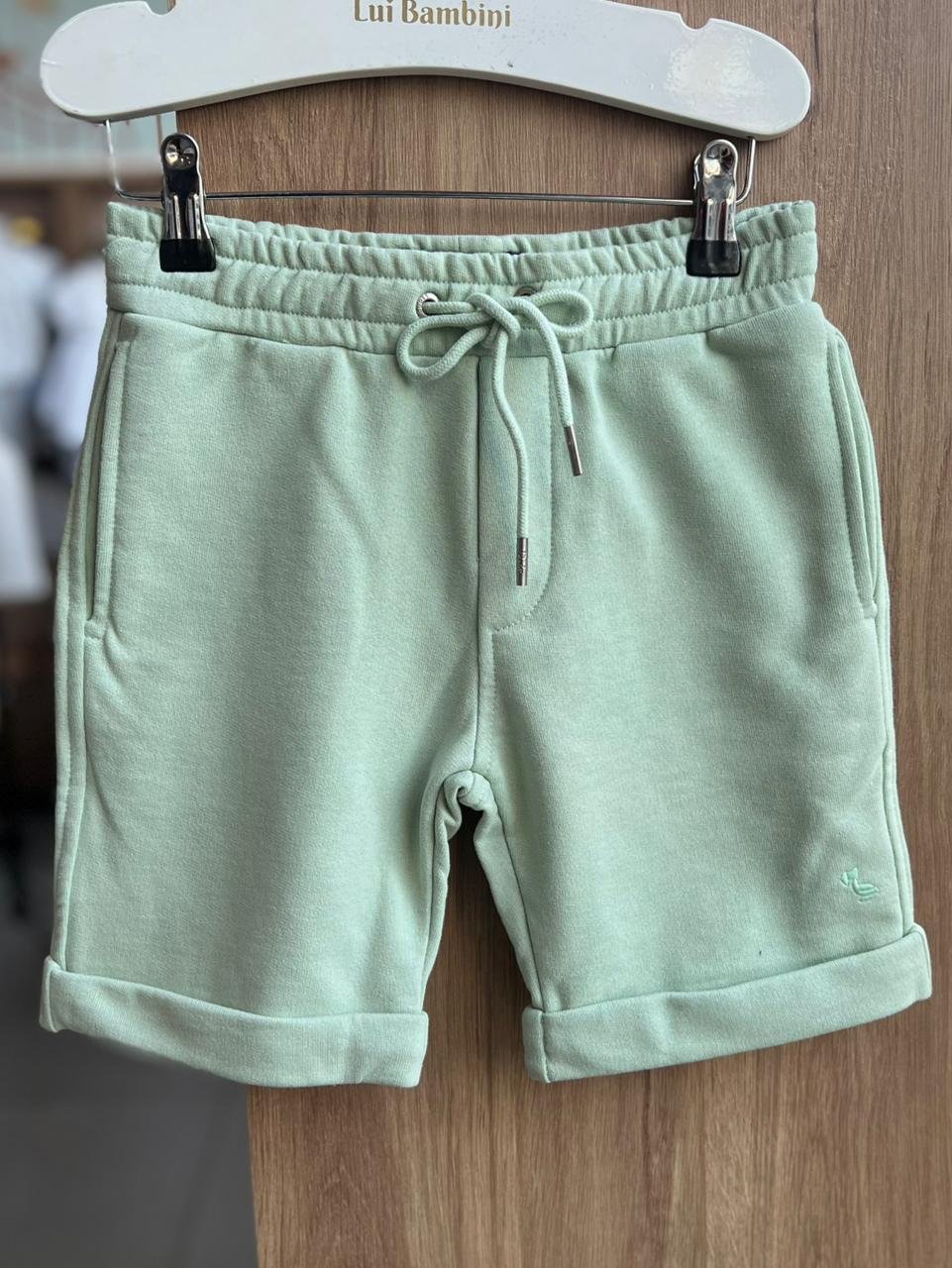 BERMUDA CORDÃO ELÁSTICO CÓS MOLETOM BOLSO BÁSICO LISO MENINO DUDES - VERDE