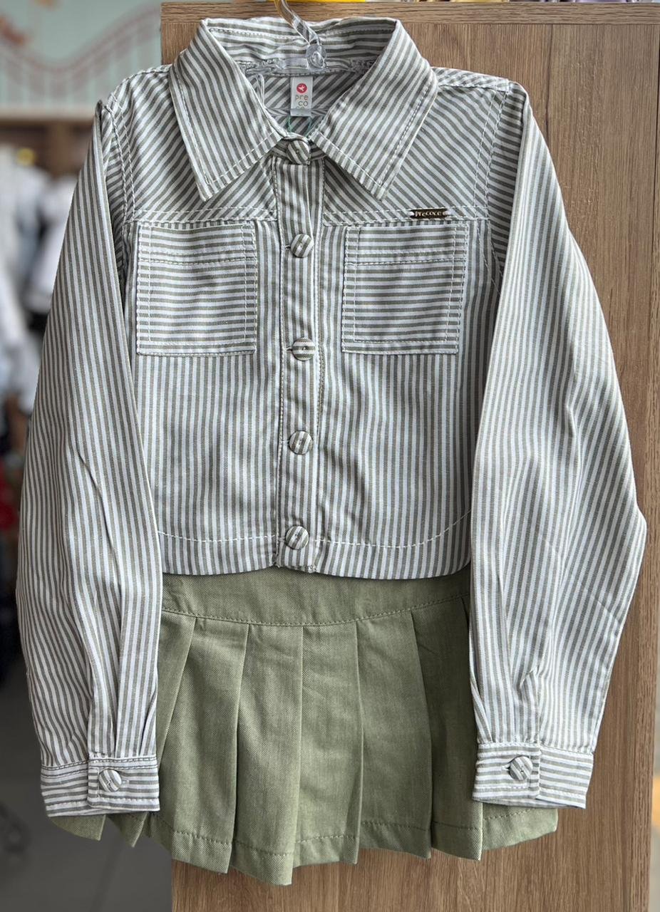 CONJUNTO CAMISA MANGA LONGA BOTÕES LISTRADO E SHORT SAIA PLISSADO MENINA PRECOCE - VERDE