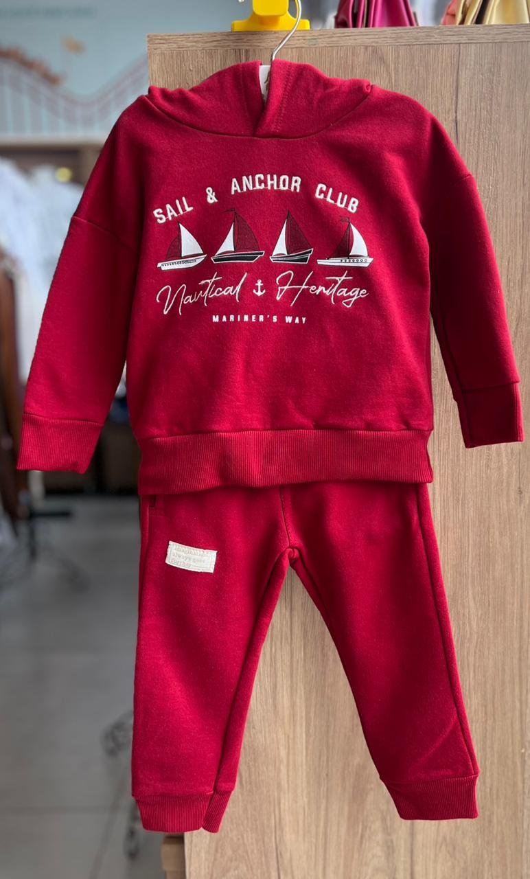 CONJUNTO BLUSÃO MANGA LONGA BARCO NAUTICO E CALÇA MOLETOM MENINO FAKINI - VERMELHO