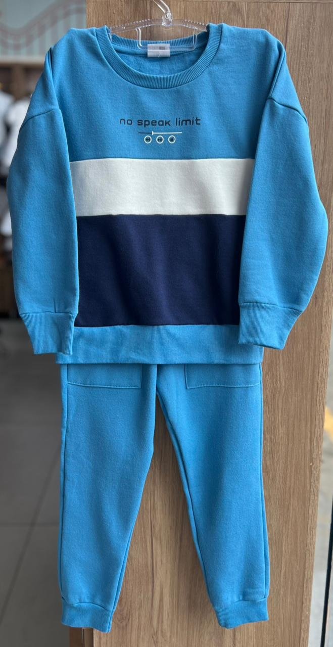 CONJUNTO BLUSÃO MANGA LONGA LISTRAS NO SPEAK LIMIT E CALÇA MOLETOM MENINO FAKINI - AZUL