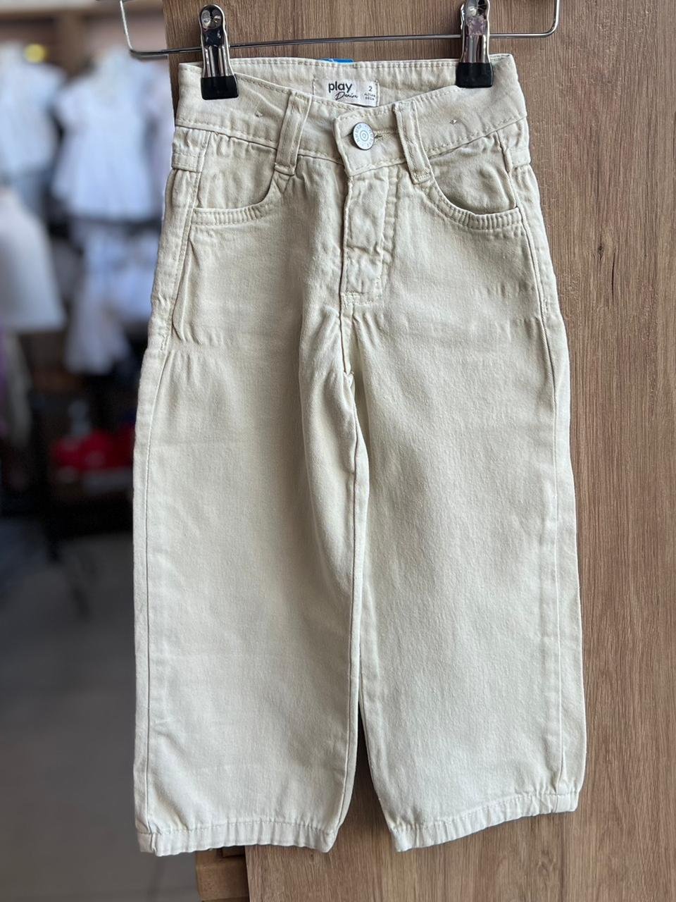 CALÇA SARJA WIDE LEG AJUSTE INTERNO BOLSO MENINA FAKINI - AREIA