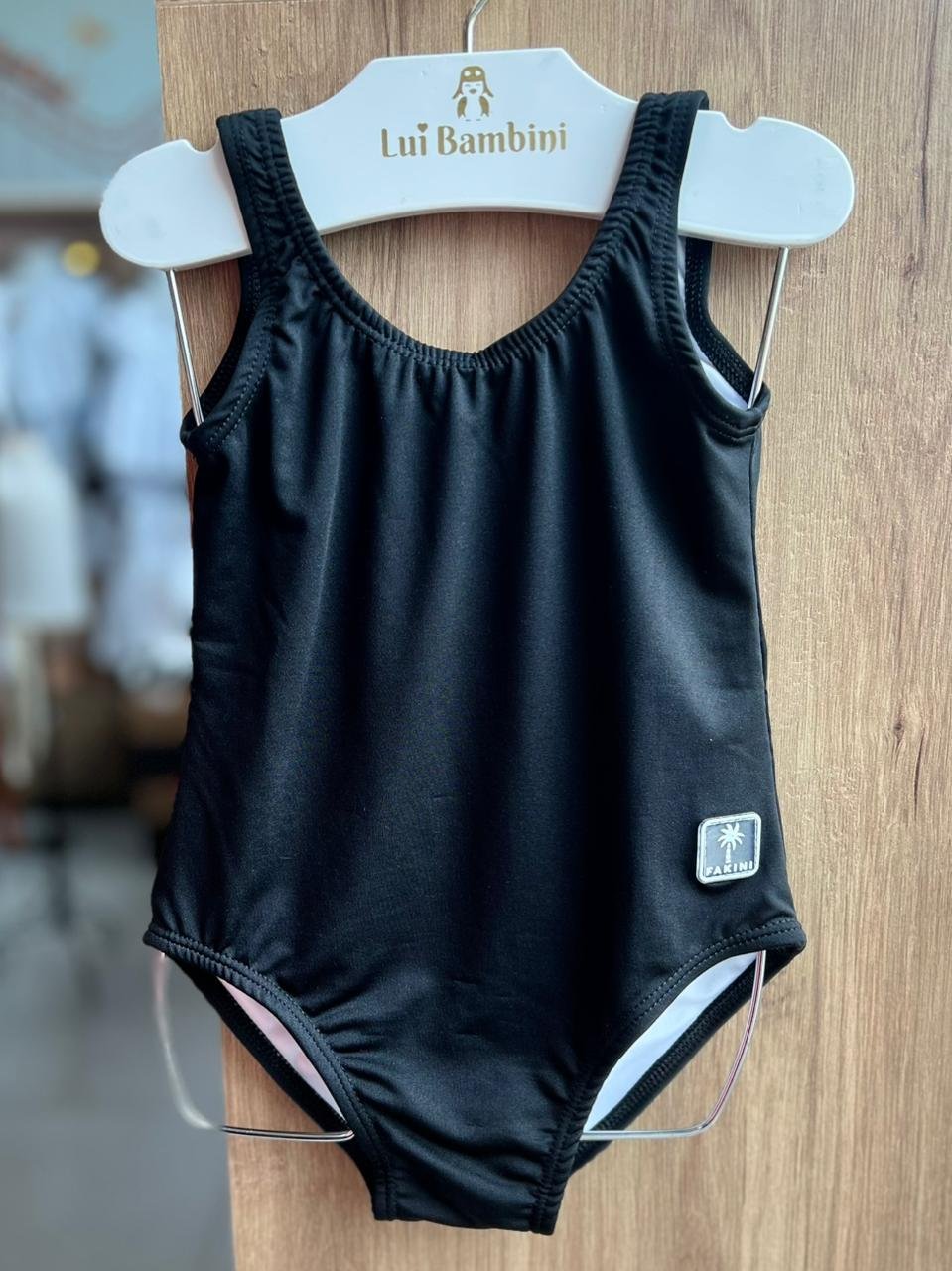 MAIÔ ALÇA BÁSICO LISO PROTEÇÃO UV50+ MENINA FAKINI - PRETO
