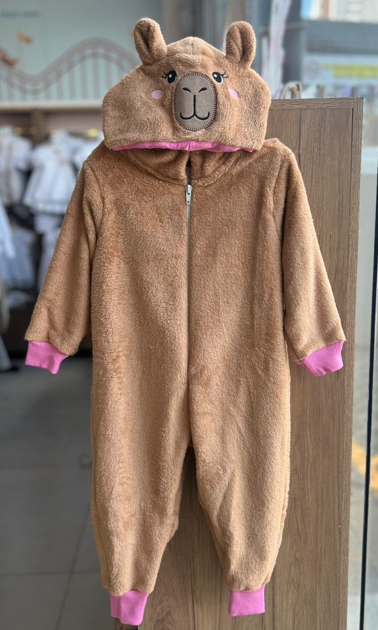 MACACÃO MANGA LONGA PELINHOS PELUCIADO CAPIVARA CAPUZ ZÍPER MENINA VEGGI - MARROM