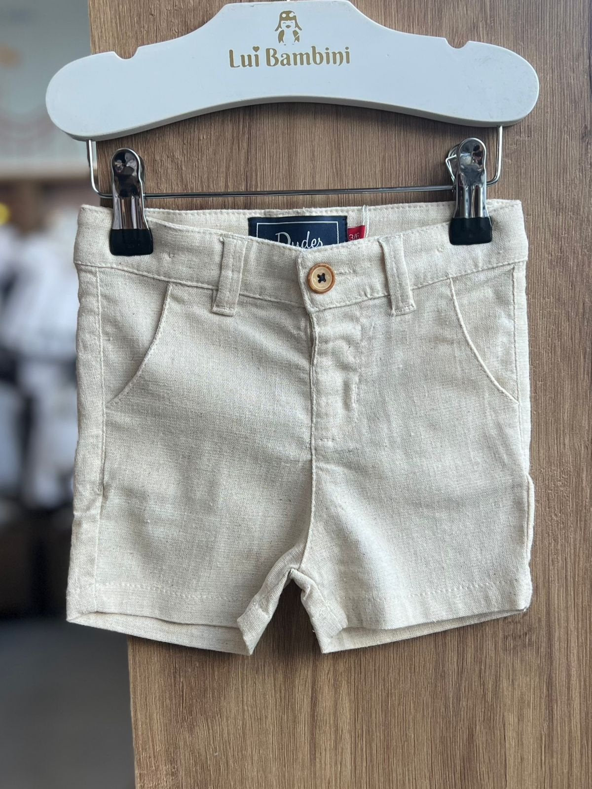BERMUDA LINHO BOLSO FACA AZUL AJUSTE INTERNO BOTÃO MENINO DUDES - AREIA