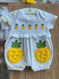 ROMPER MACAQUINHO MANGA CURTA BABADO ABACAXI BORDADO MENINA KYLY - BRANCO/AMARELO