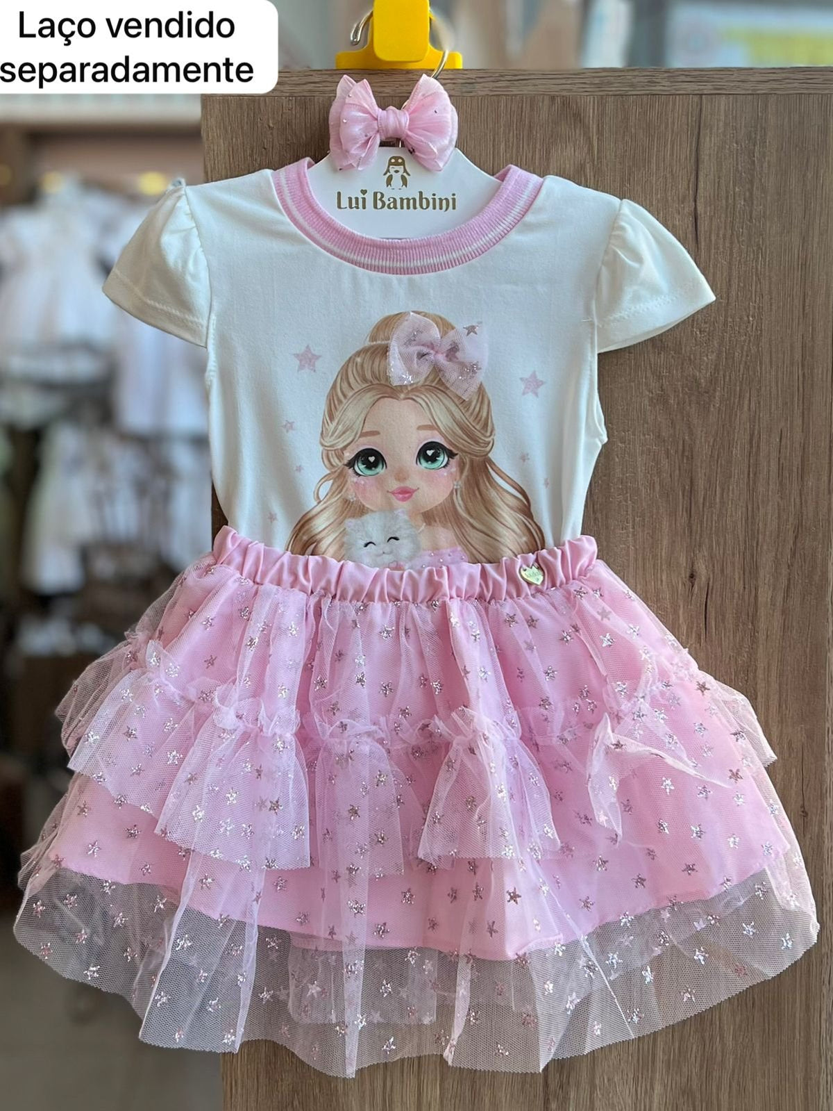CONJUNTO BLUSA MANGA CURTA LAÇO GATINHA E SAIA TULE ESTRELAS MENINA KUKIÊ - OFF/ROSA