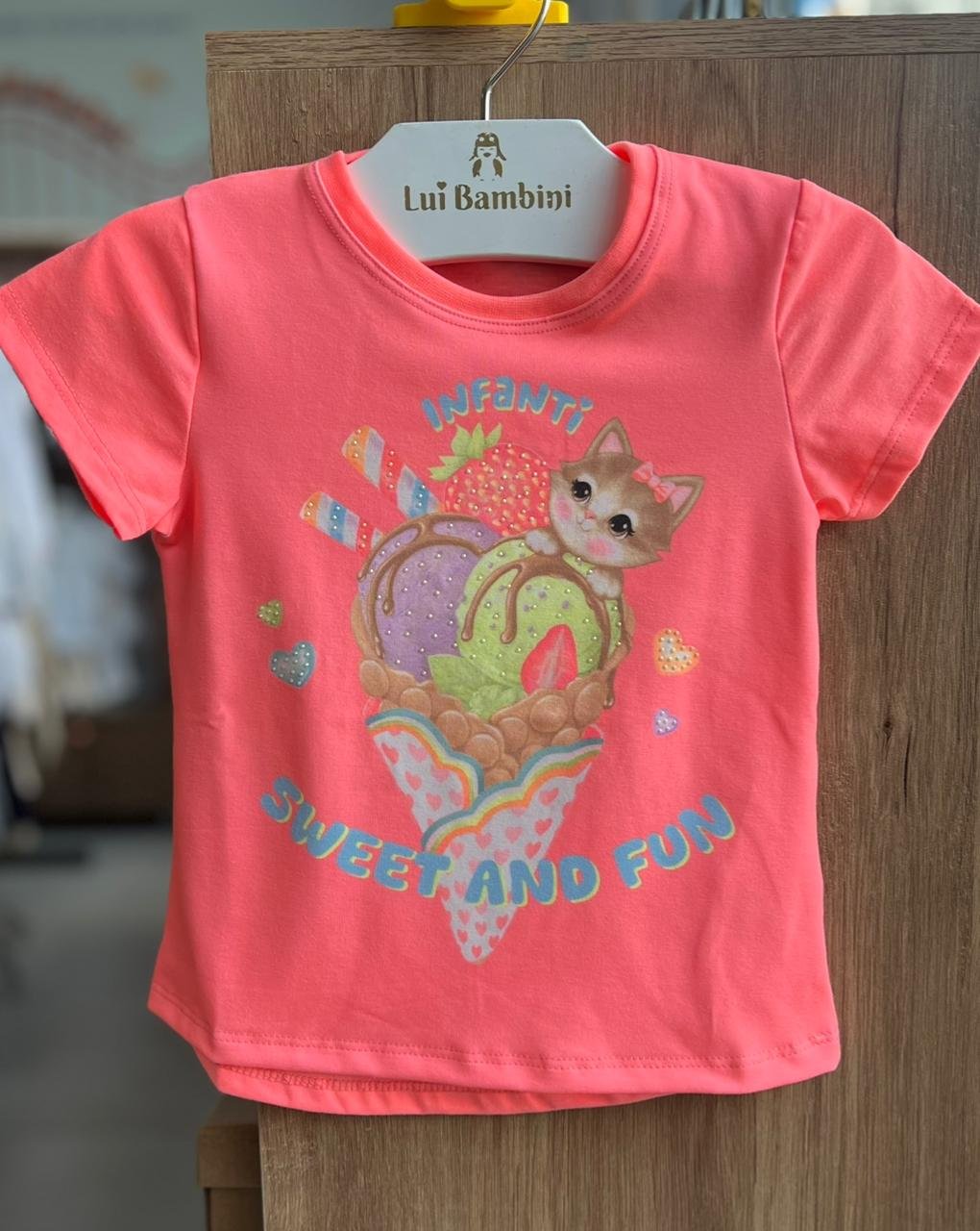 BLUSA MANGA CURTA ALONGADA GATINHA ICE CREAM SORVETE MENINA INFANTI - ROSA NEON