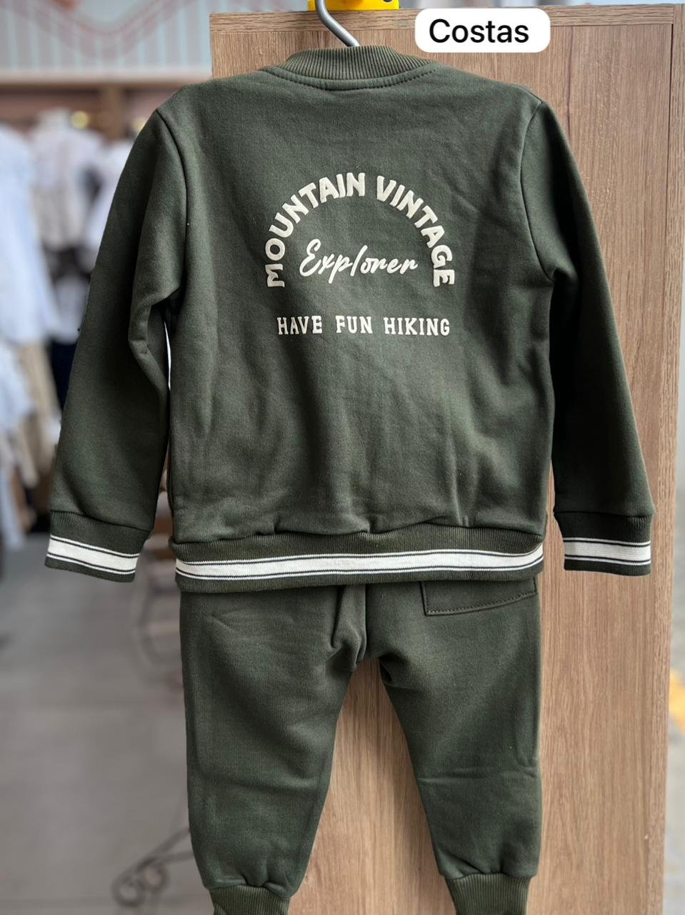 CONJUNTO BLUSÃO MANGA LONGA MONTANHA VINTAGE EXPLORER MOLETOM E CALÇA MENINO HAVE FUN - VERDE MILITAR