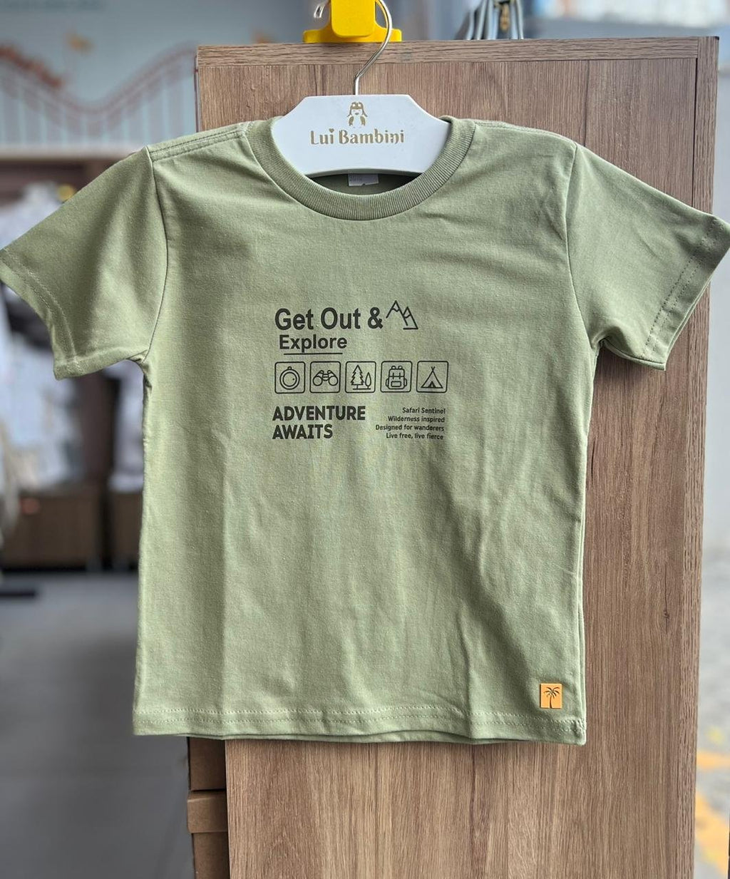 CAMISETA MANGA CURTA GET OUT E EXPLORE SAFARI MENINO PULLA BULLA - VERDE