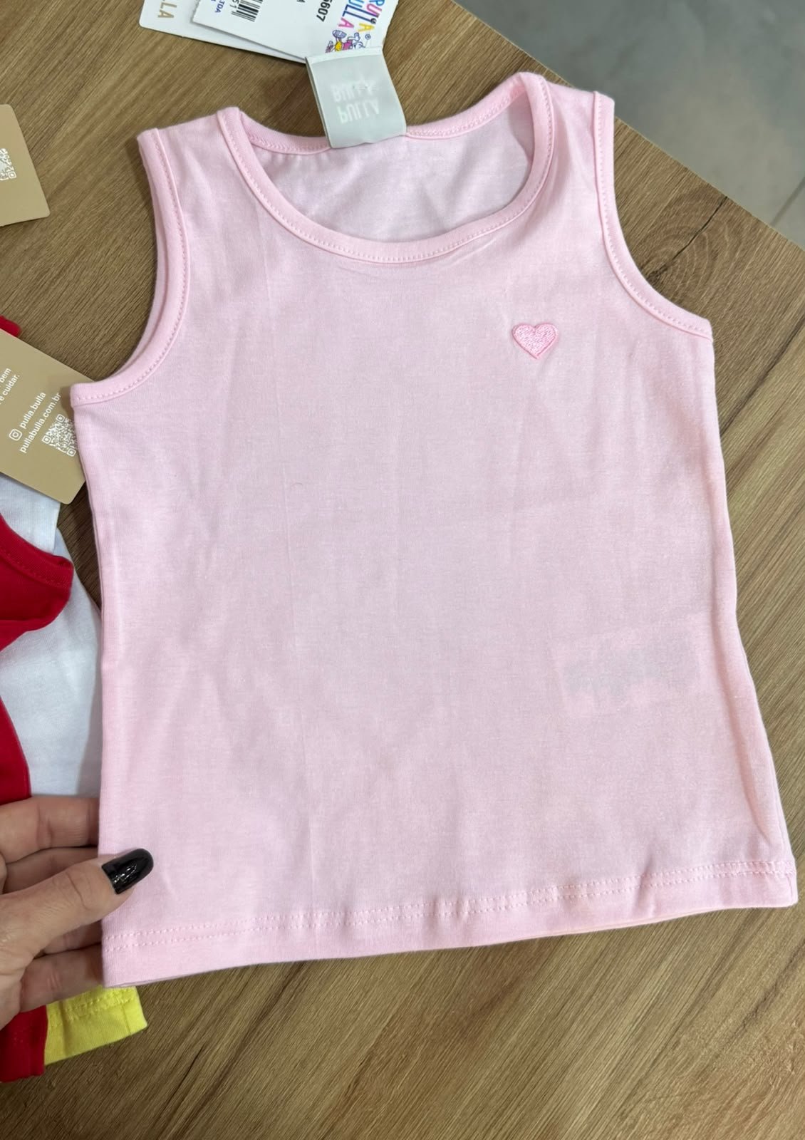 BLUSA REGATA MINIMALISTA CORAÇÃO BÁSICA LISA MENINA PULLA BULLA - ROSA