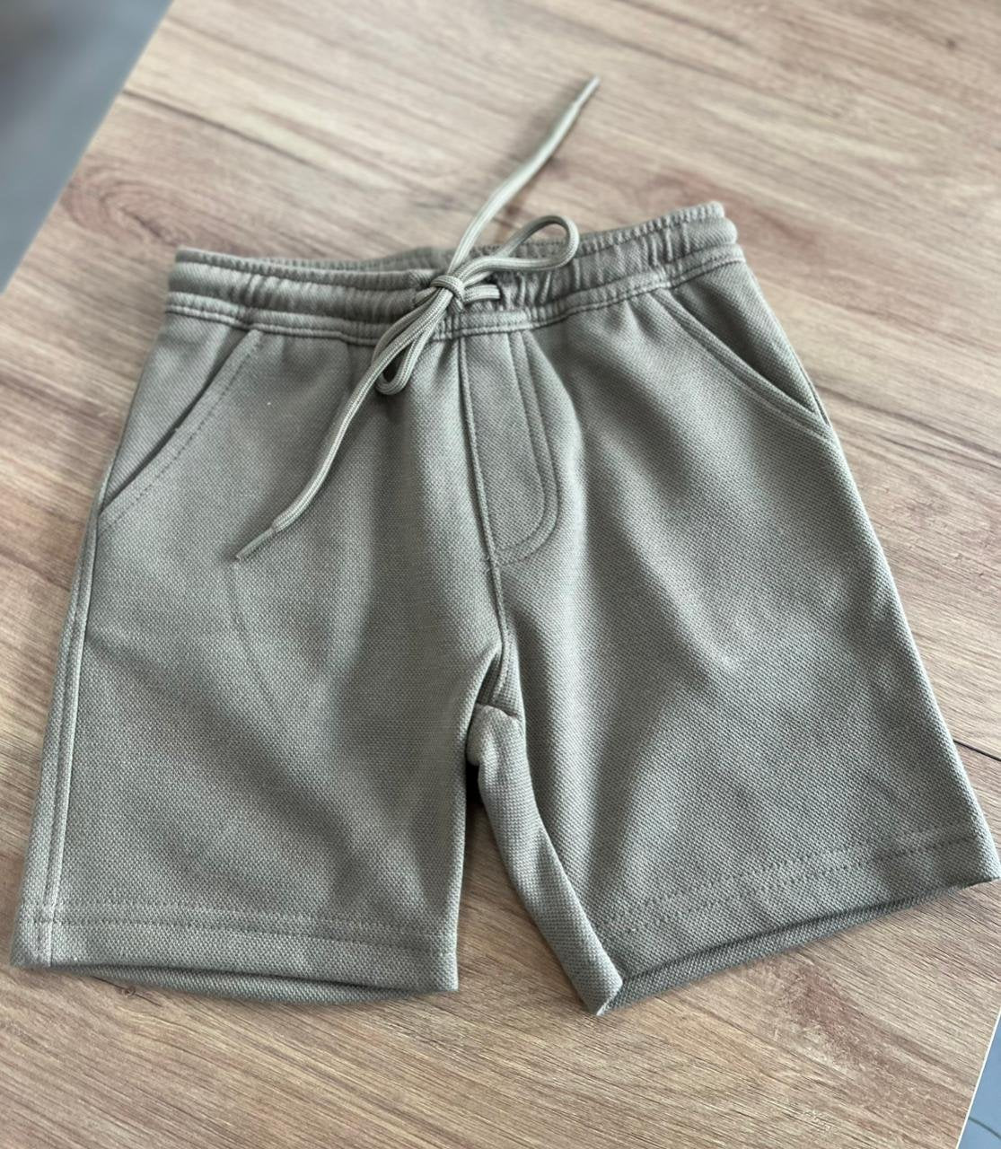 BERMUDA CORDÃO ELÁSTICO CÓS PIQUET BOLSO FACA MENINO PULLA BULLA - VERDE MUSGO