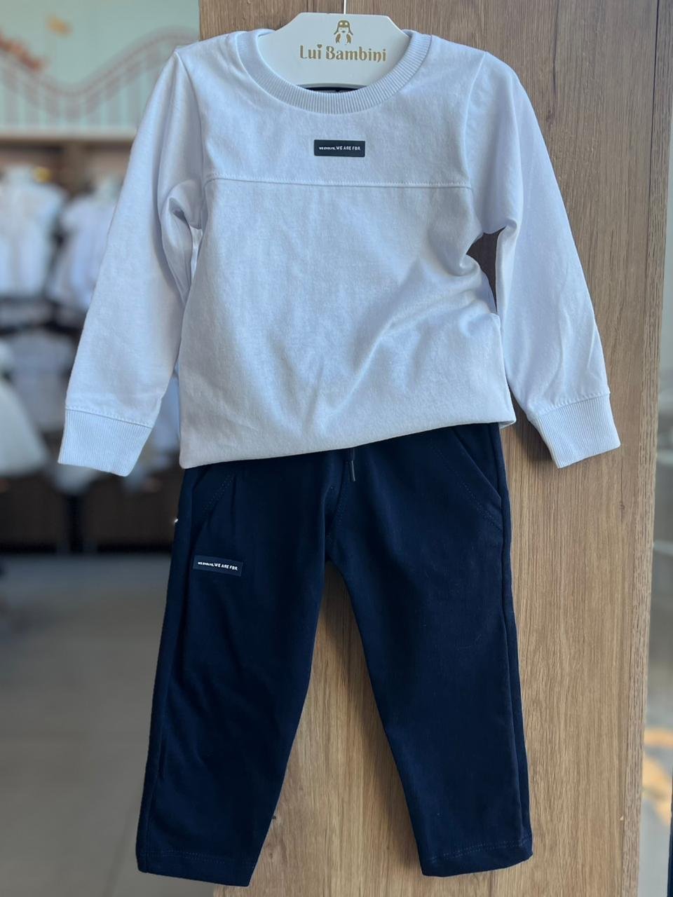 CONJUNTO CAMISETA MANGA LONGA MINIMALISTA CENTRO MOLETOM E CALÇA MENINO FBR - BRANCO/MARINHO