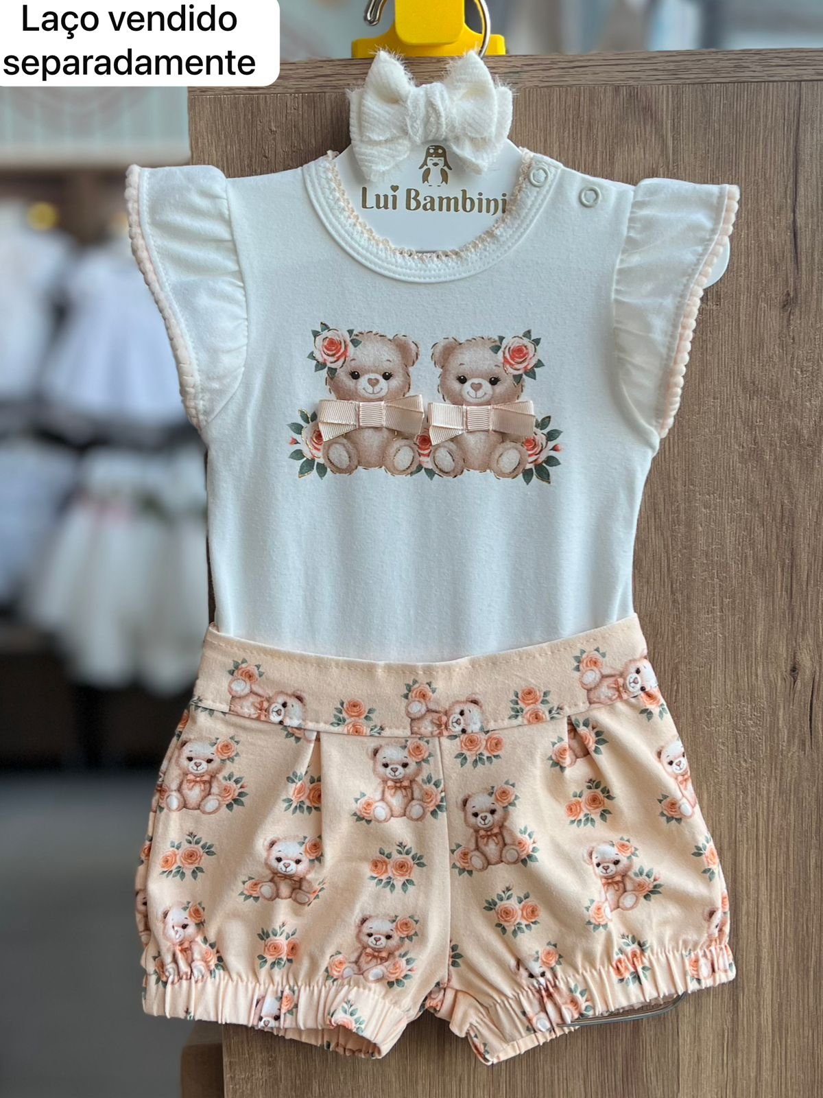 CONJUNTO BODY MANGA CURTA URSO DUPLO FLORES E SHORT MENINA MILON - OFF/ROSA