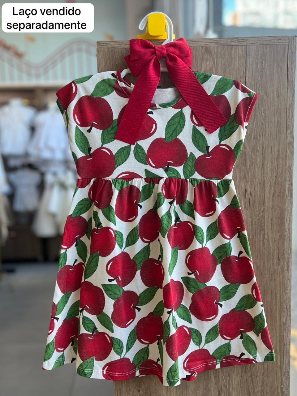 VESTIDO REGATA MEIA MALHA MAÇÃ FOLHAS FRUTAS MENINA BEE LOOP - VERMELHO/BEGE