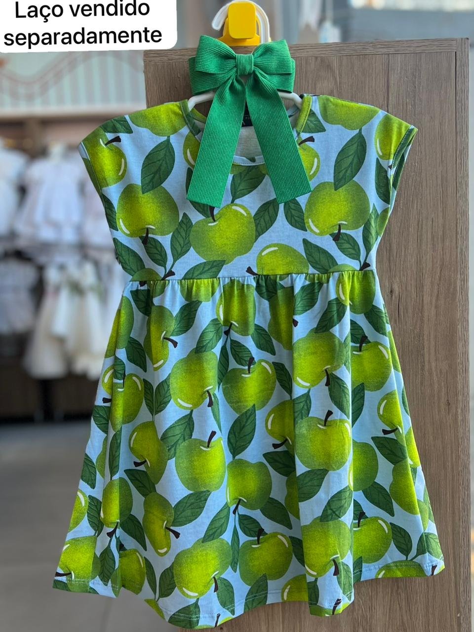 VESTIDO REGATA MEIA MALHA MAÇÃ FOLHAS FRUTAS MENINA BEE LOOP - AZUL/VERDE