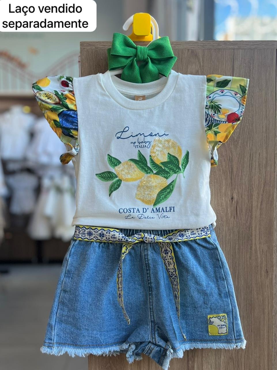CONJUNTO BLUSA MANGA CURTA LIMÃO PAETES FLORES E SHORT JEANS MENINA UO BABY - OFF/JEANS