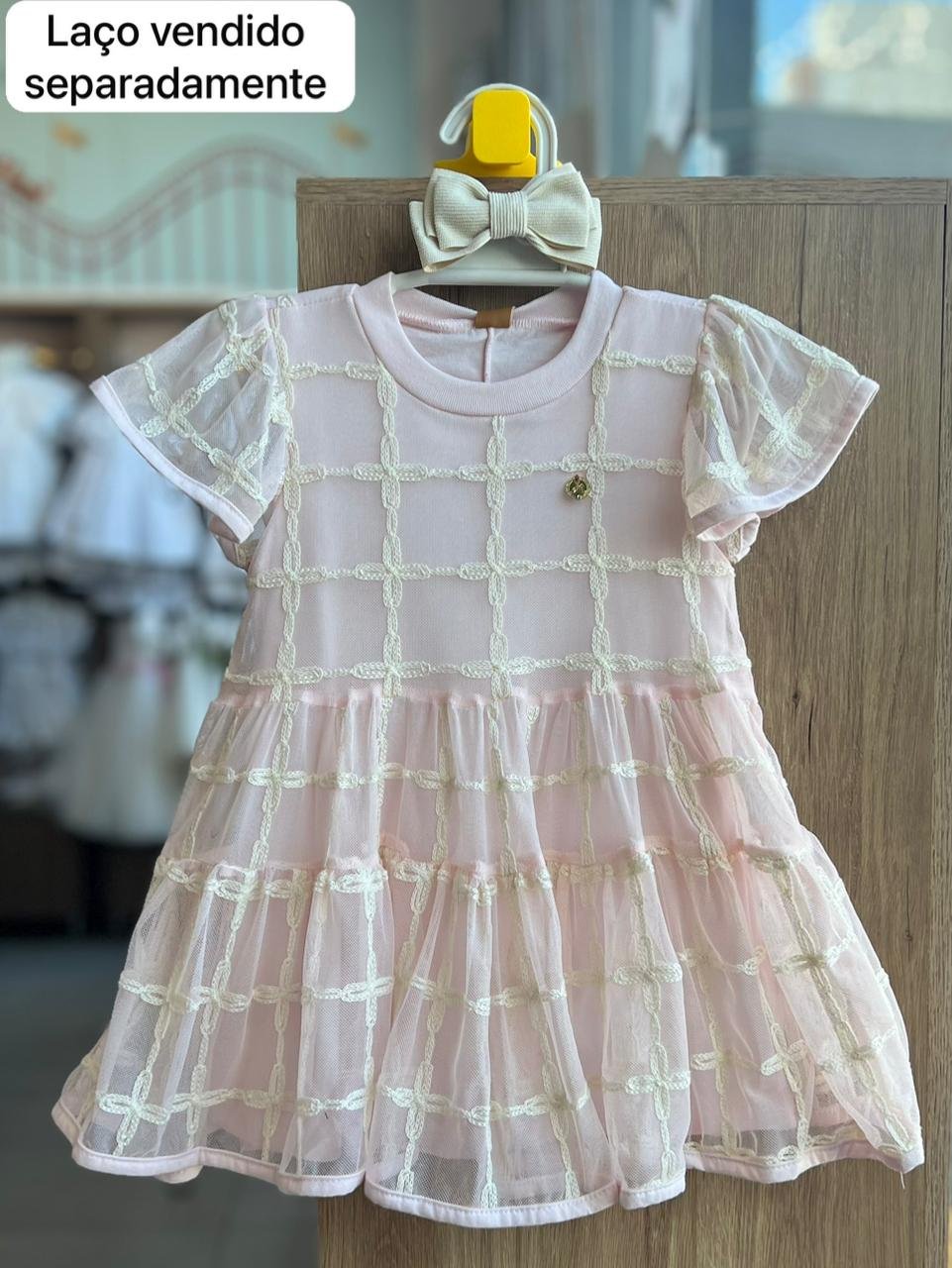 VESTIDO MANGA CURTA TULE QUADRICULADO BORDADO MINIMALISTA PINGENTE MENINA UP BABY - ROSA CLARO