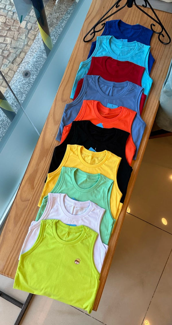 CAMISETA REGATA EM MALHA GOLA REDONDA REI MENINO LUI BAMBINI