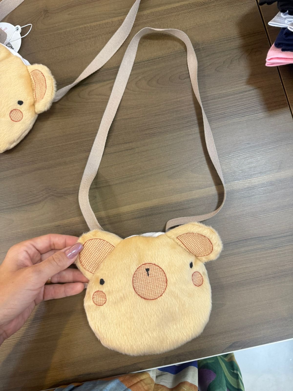 BOLSA URSO ALÇA BOTÃO PRESSÃO MENINA MON SUCRE - BEGE