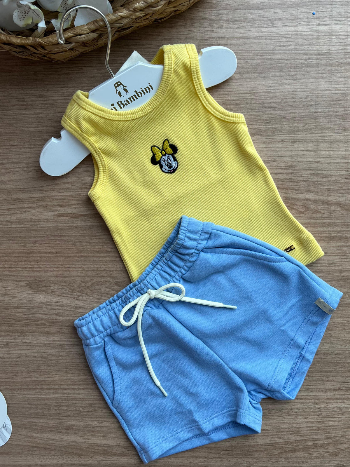 SHORT MOLETOM BOLSO CORDÃO ELÁSTICO CÓS MENINA QUIMBY