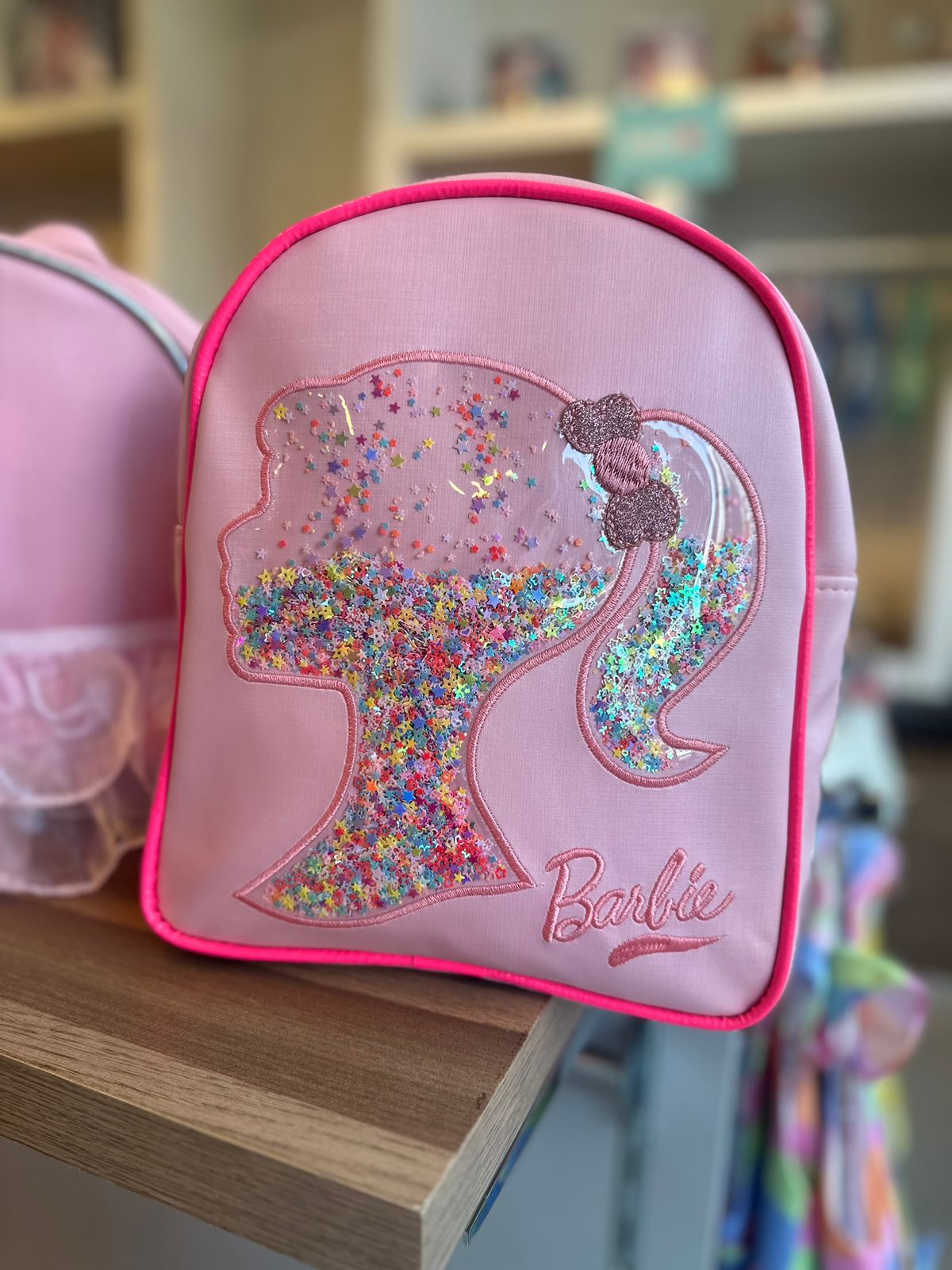 MOCHILA ALÇA AJUSTÁVEL BOLSO ZÍPER BARBIE BORDADA ESTRELINHAS MENINA LUI BAMBINI