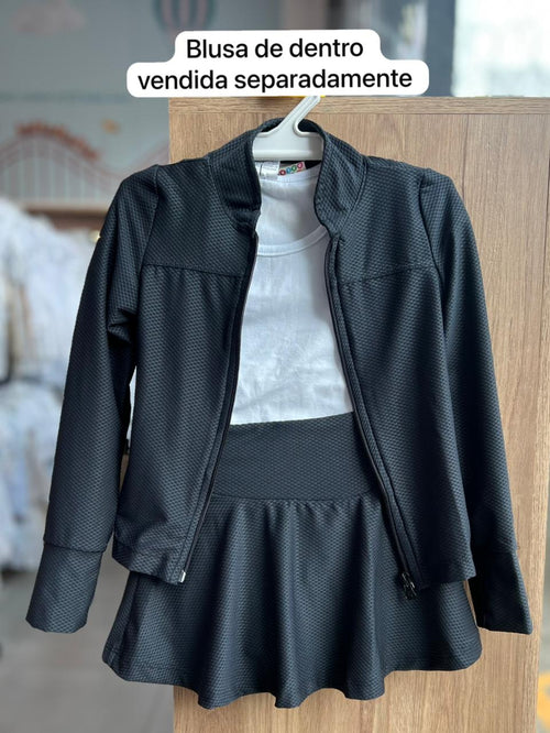 CONJUNTO JAQUETA MANGA LONGA FITNESS PROTEÇÃO UV50+ E SAIA MENINA HAVE FUN - PRETO