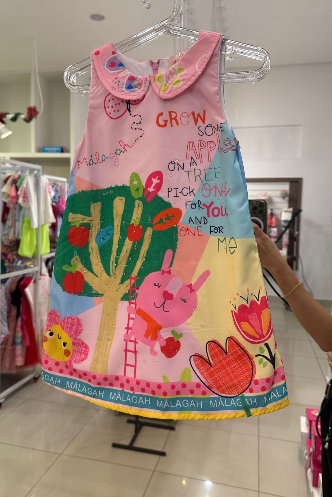 VESTIDO REGATA ARVORE FLORES STRASS MENINA MALAGAH