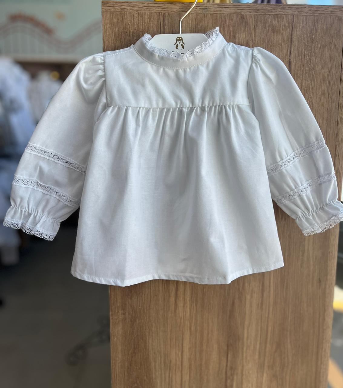 CAMISA MANGA LONGA BATA BATIZADO LINHO BABADO RENDA BOTÕES COSTAS MENINA BARBARA KIDS - BRANCO