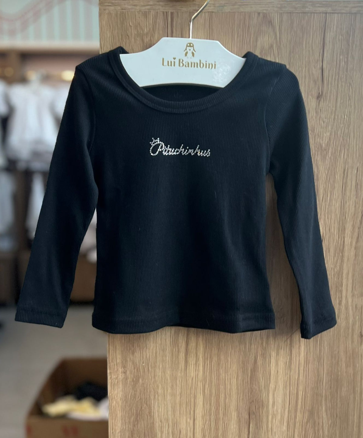 BLUSA MANGA LONGA RIBANA CANELADO NOMENCLATURA STRASS MENINA PITUCHINHUS - PRETO
