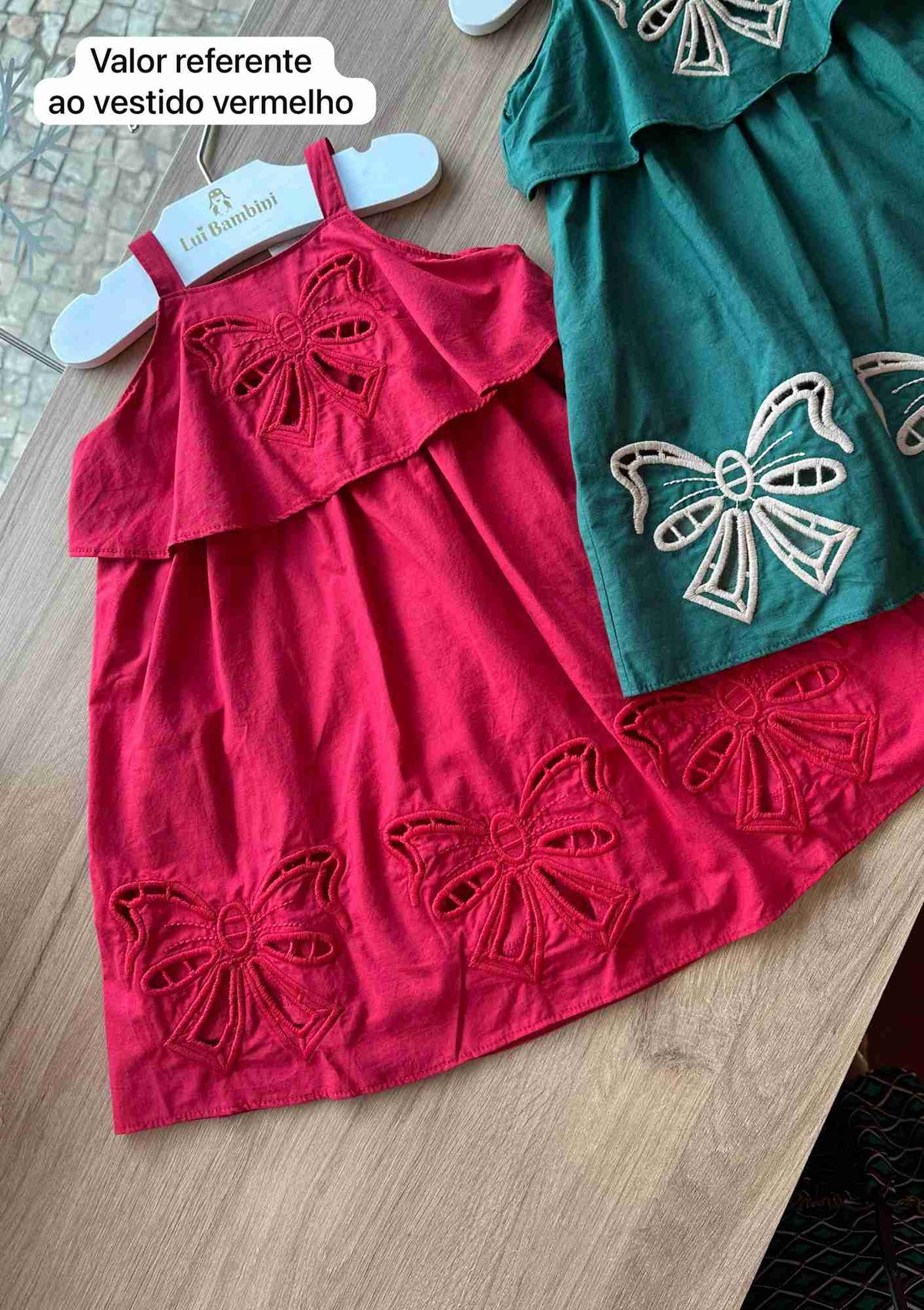 VERMELHO