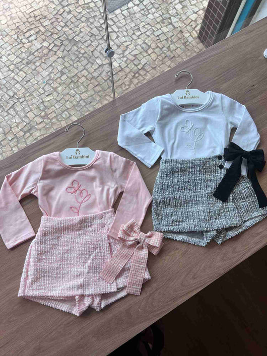 CONJUNTO MANGA LONGA LISA E SHORT SAIA TWEED MENINA PULLA BULLA