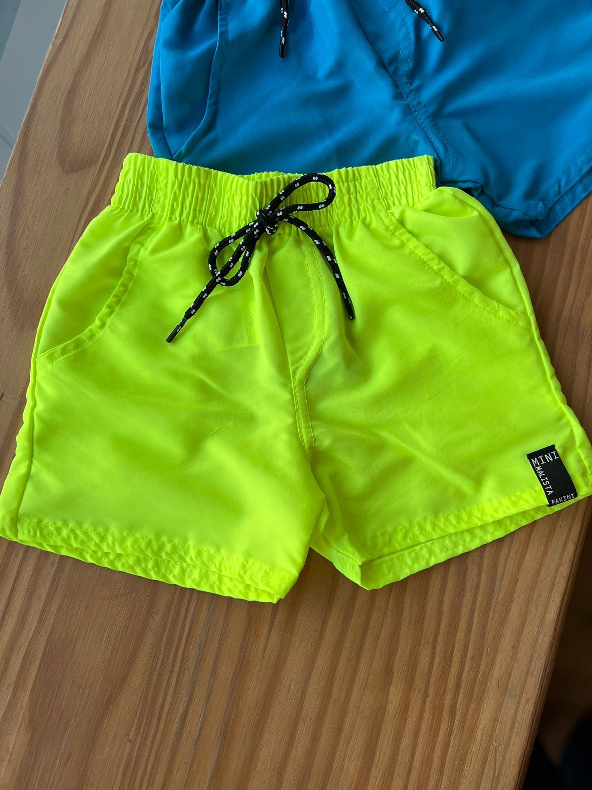 Amarelo Neon